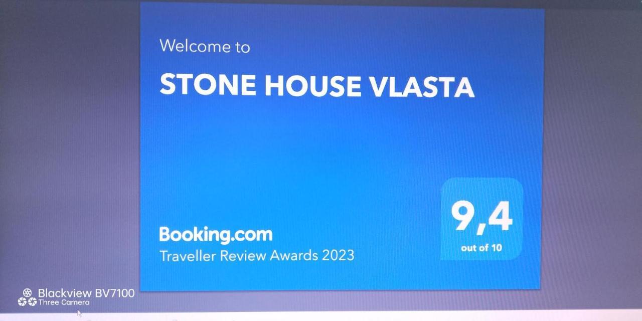 Stone House Vlasta Drnis Bagian luar foto