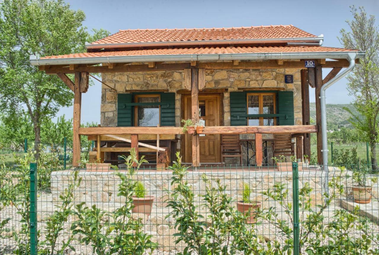 Stone House Vlasta Drnis Bagian luar foto